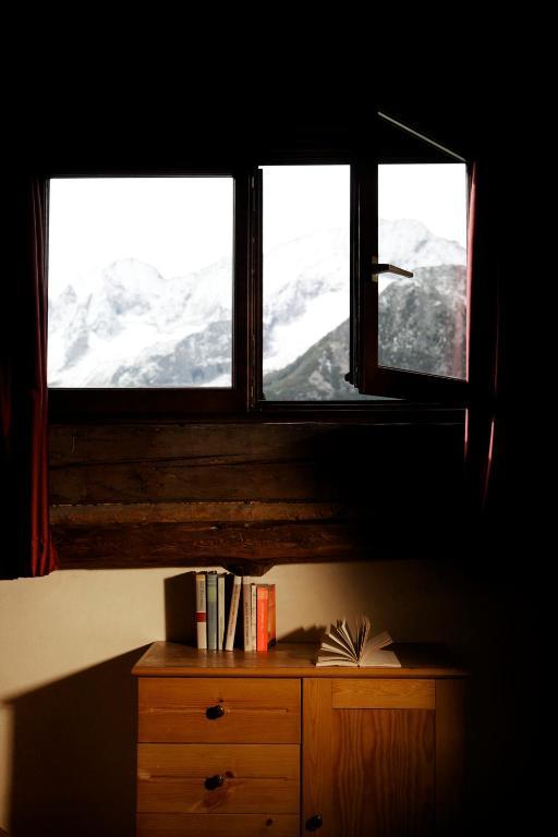 Hotel Dimora Storica La Mirandola Passo del Tonale Rum bild